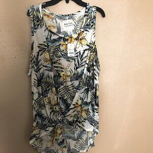 New York Laundry Shirt with accent chain         Size:2x      NEW with tags!